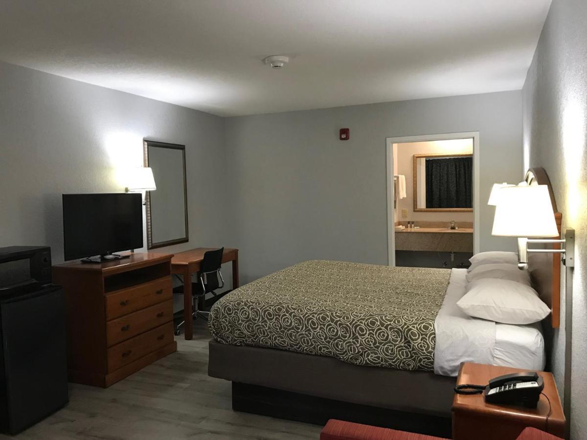 Walnut Inn - Checotah Экстерьер фото